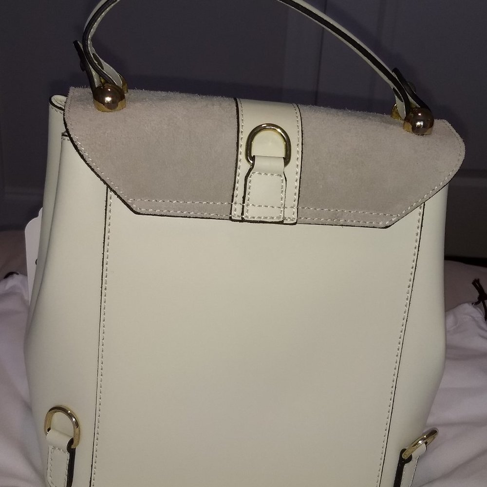 Camelia Roma Ivory Handbag/Backpack NWT - Picture 3 of 4